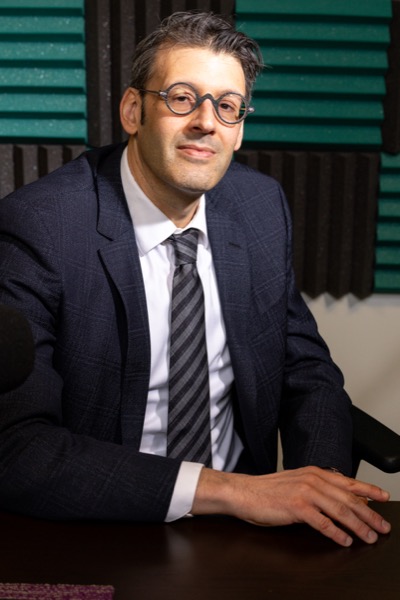 Lee Drutman, studio portrait